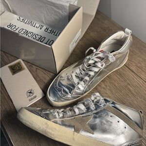 Collectors Never Worn 39 silver golden goose with original box and tags
